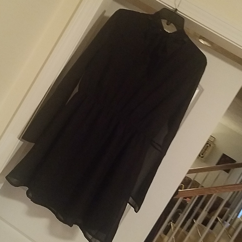 NWOT Black Bell Sleeve V Neck Chiffon Dress